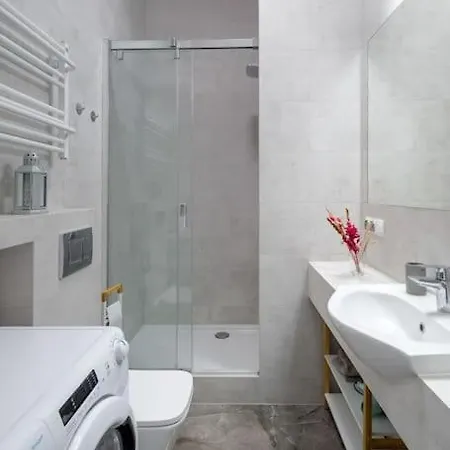 Charming In Calm And Area Appartement Cracovie