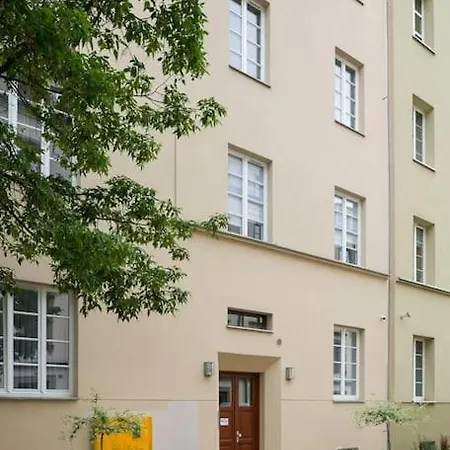 Apartman Charming In Calm And Area *